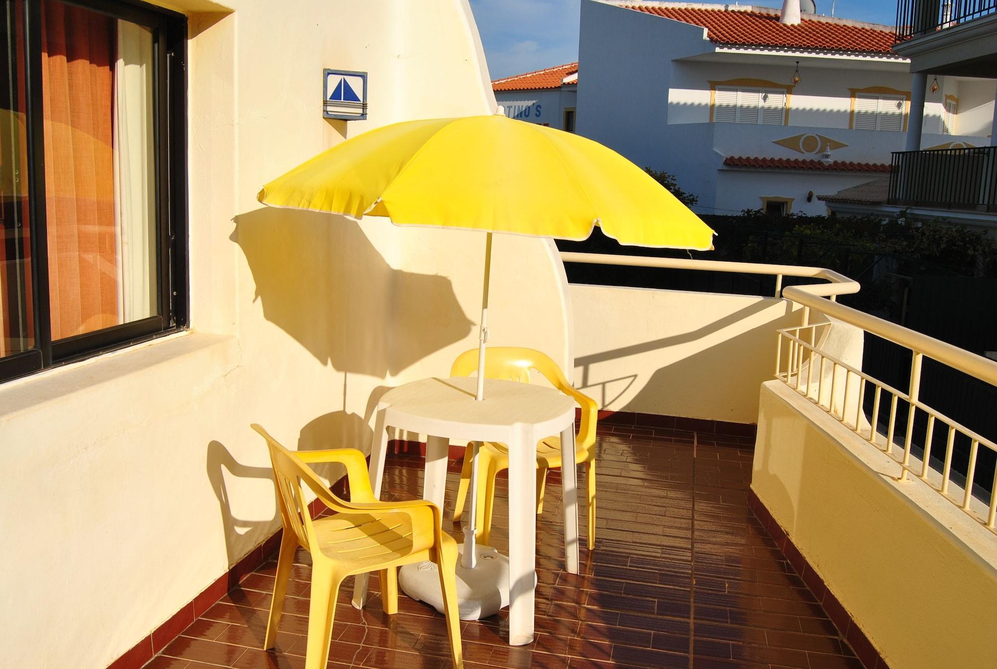 Apartamentos Olhos Do Mar Albufeira Esterno foto